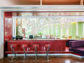 Ibis Styles Bali Denpasar  Денпасар